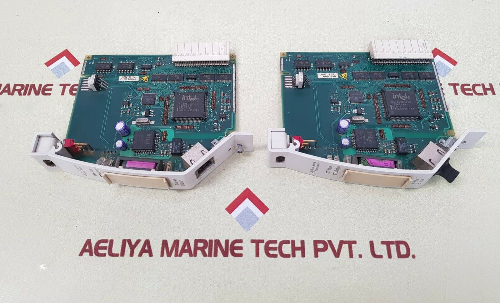 TB806 3BSE008536R1 Bus Inlet, One required per extension cable TK801,brand new and original.