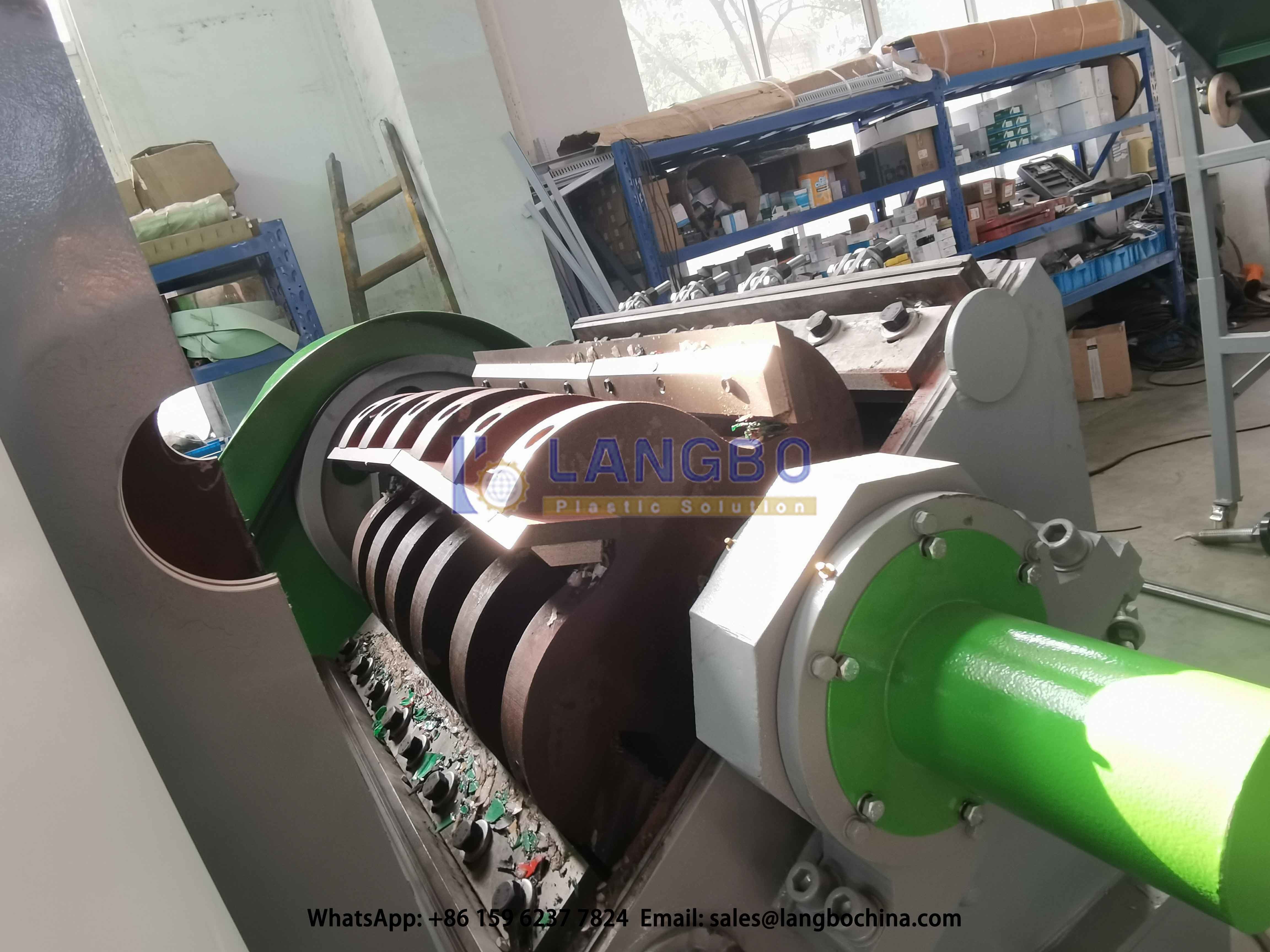 Crusher For Injection Molding Parts Plastic Waste Recycling Machine