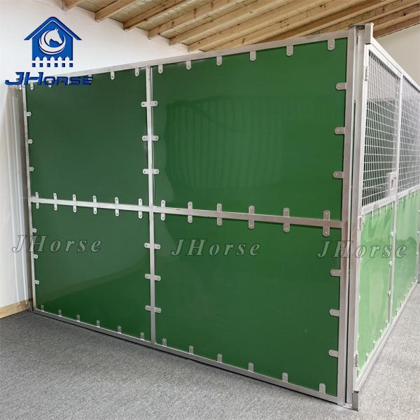 Low Maintenance Portable Horse Stable High Durability Standard Front Type