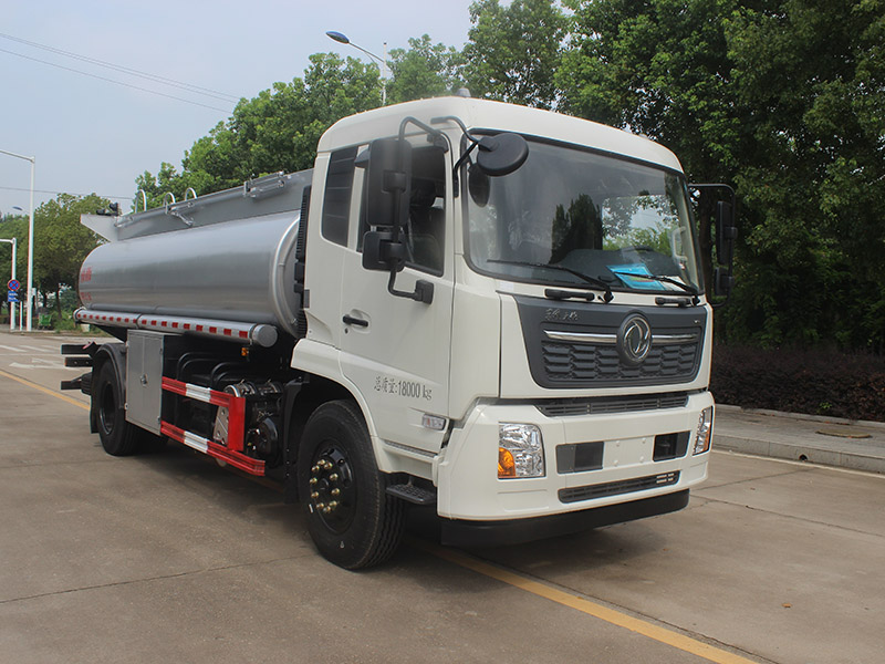 Dongfeng 12.5 Cubic Meter Chemical Tanker Truck SCS5181GPGDFH6 Liquid Transport Vehicle