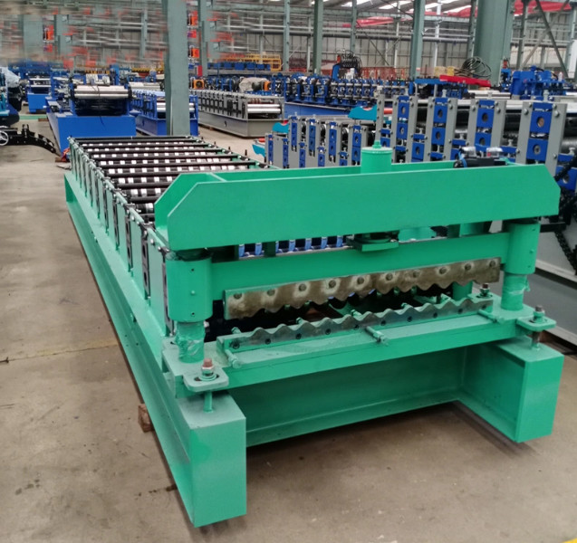 Customized Gearbox Roof Tile Roll Former Auto Wall Panel Ppgi Material