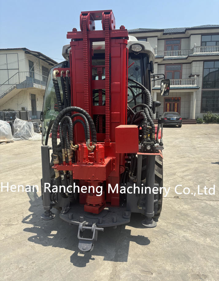 Efficient 260m Hydraulic Water Well Drilling Equipment With Remote Control