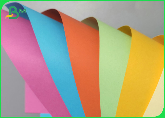 180gsm 230gsm Good Stiffness Red Yellow Colored Cardboard Origami Paper Material