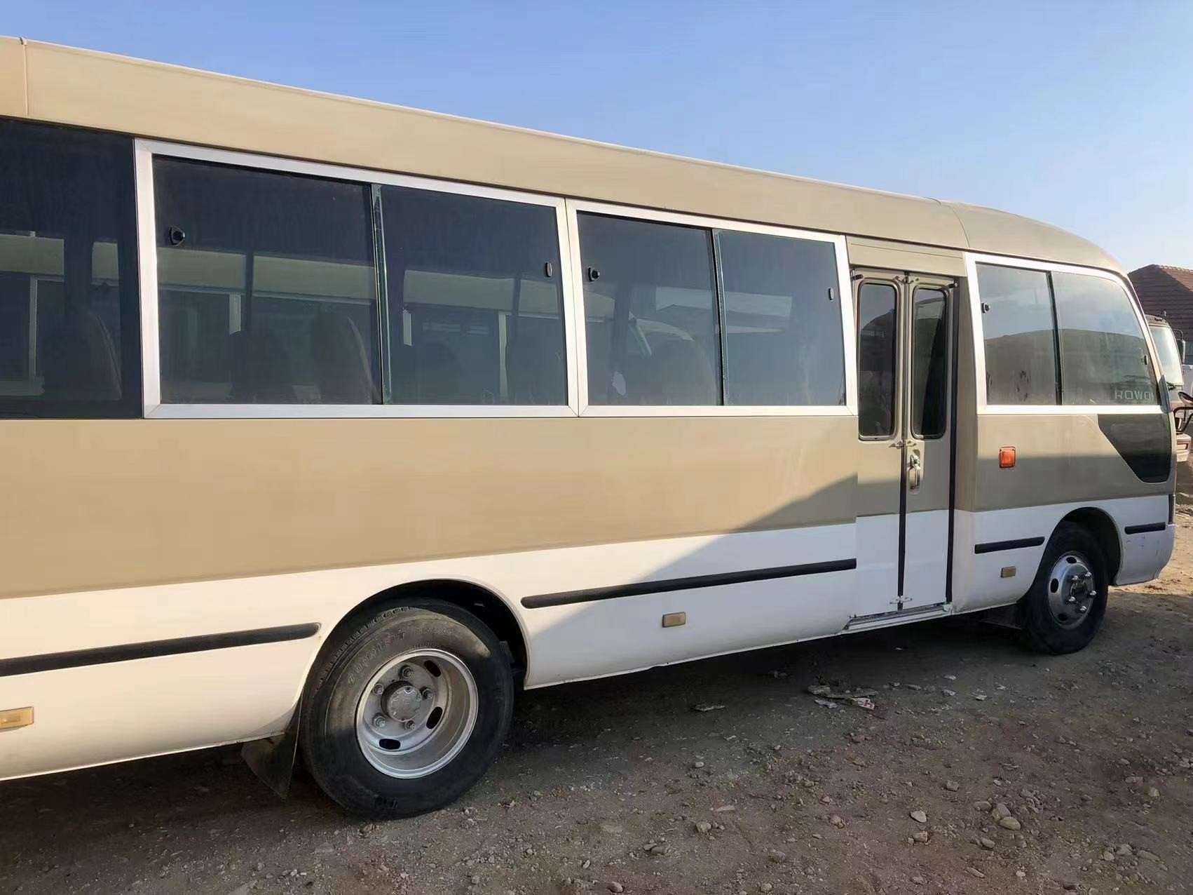 26 Seats Used TOYOTA Coaster Mini Bus Passenger Tourism Bus With Electric Door