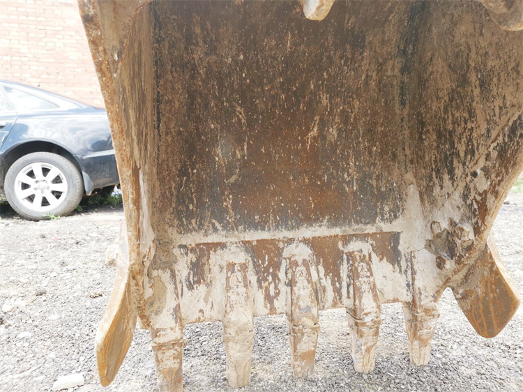 Used Sany SY55 Mini Excavator with Crawler Chain Operating Weight 5780 KG in Shanghai