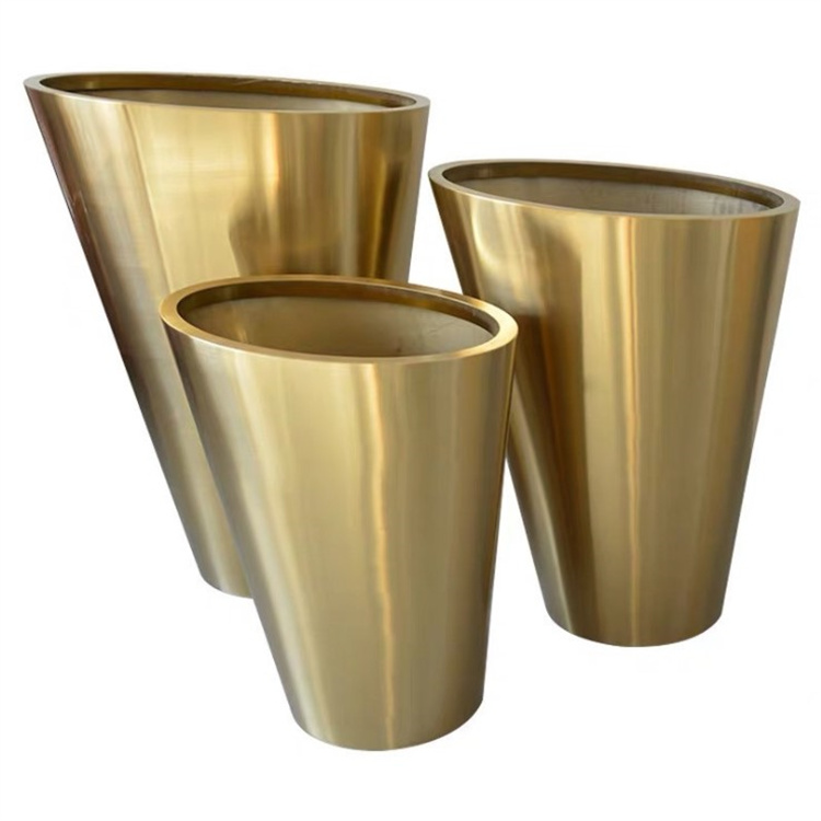 High grade custom metal outdoor angled wall flower pot planters