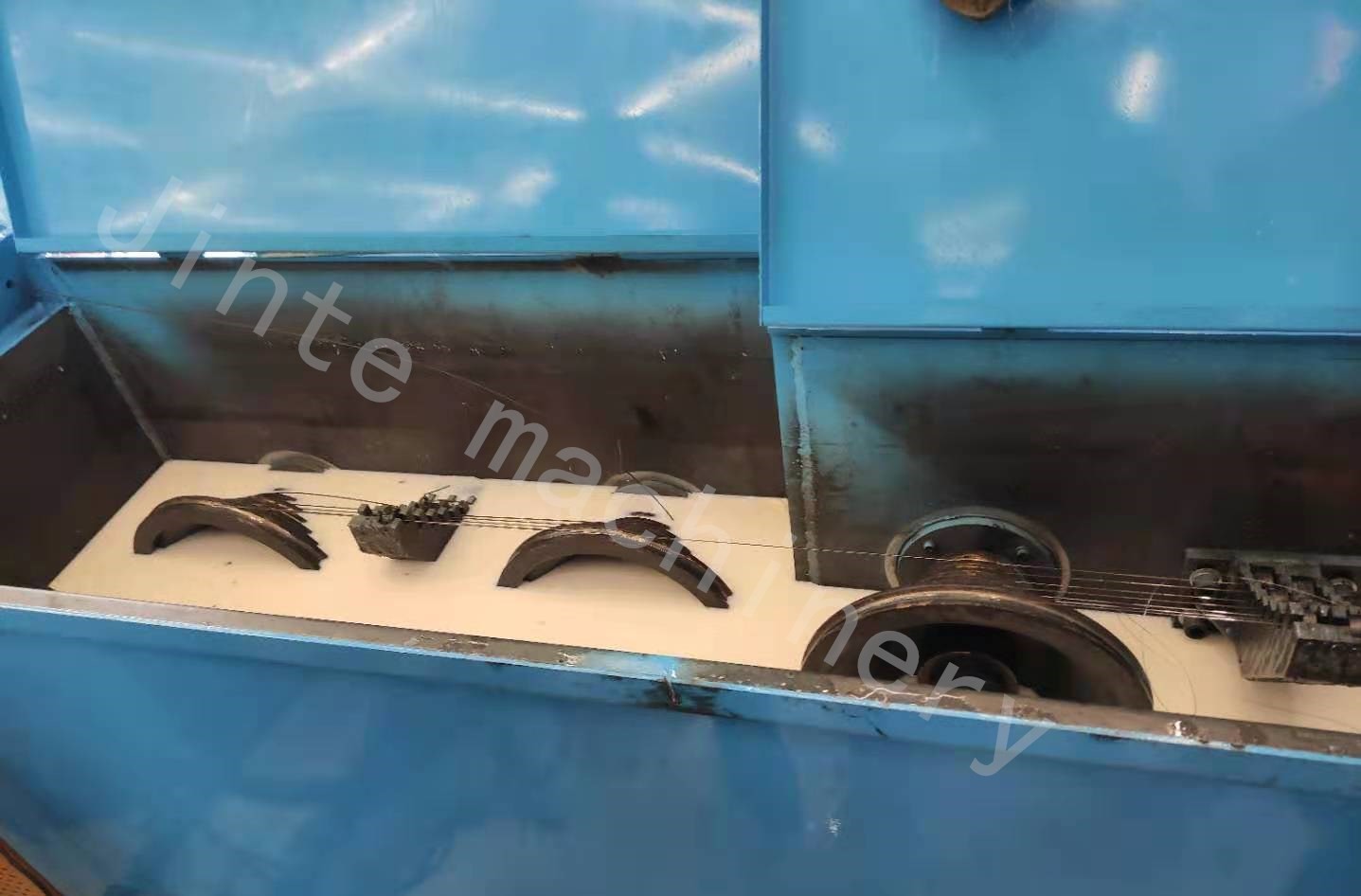 Low Noise Iron 7500w Wet Wire Drawing Machine For Nails