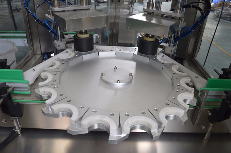 Chuck Capper Automatic Capping Machine for Capping Diameter 28-50mm/50-85mm at Affordable