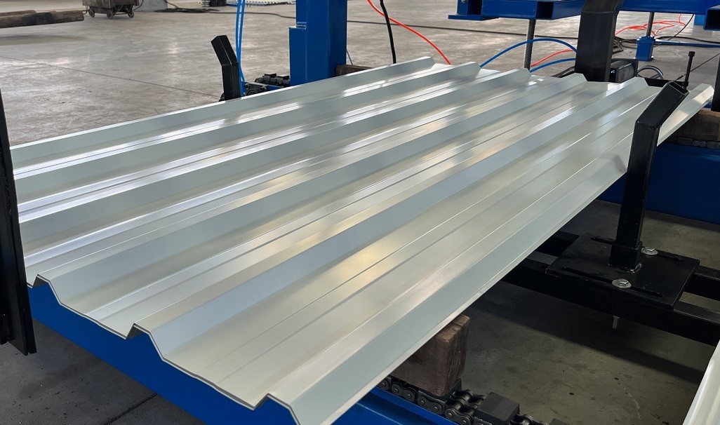 ASTM A653 Metal Roof And Cladding Corrugated Sheets For Metal Facade 0.43mm