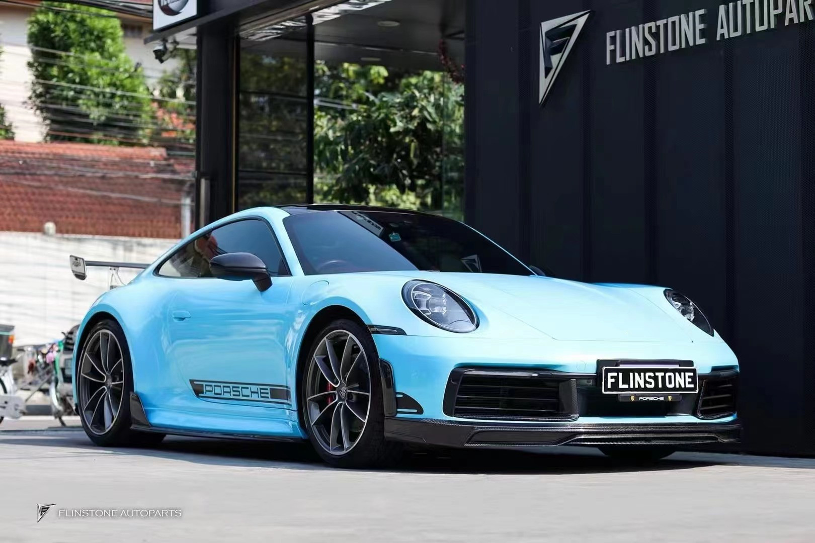 For Porsche 911 992 Carbon Fiber Body Kit 911 992 Upgraded TechArt Style Front Shovel Diffuser Spoiler Side Skirt Body Kit
