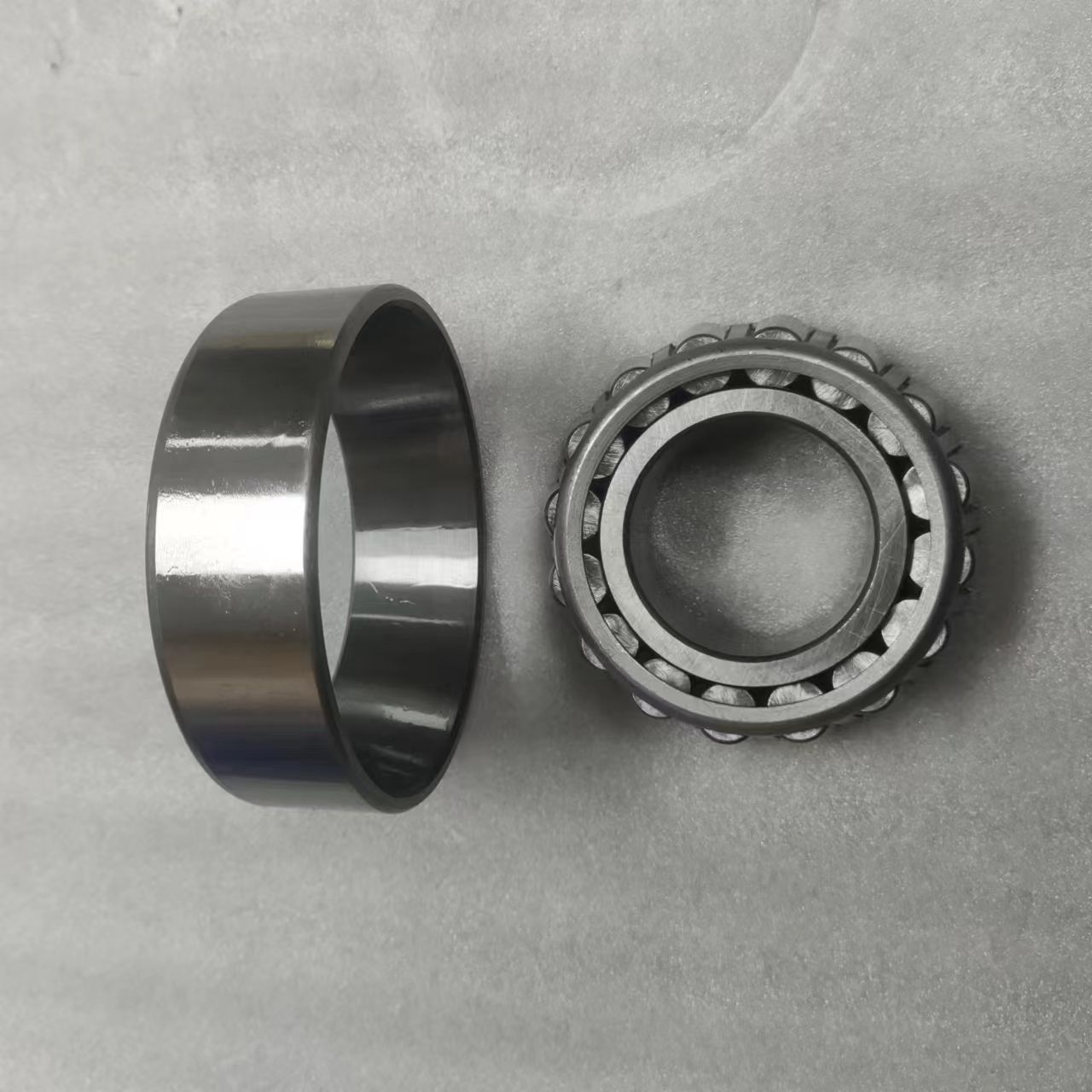 30311 30312 30314 32218 30309 Tapered Roller Bearing for Wheel Hub of Heavy Duty Truck