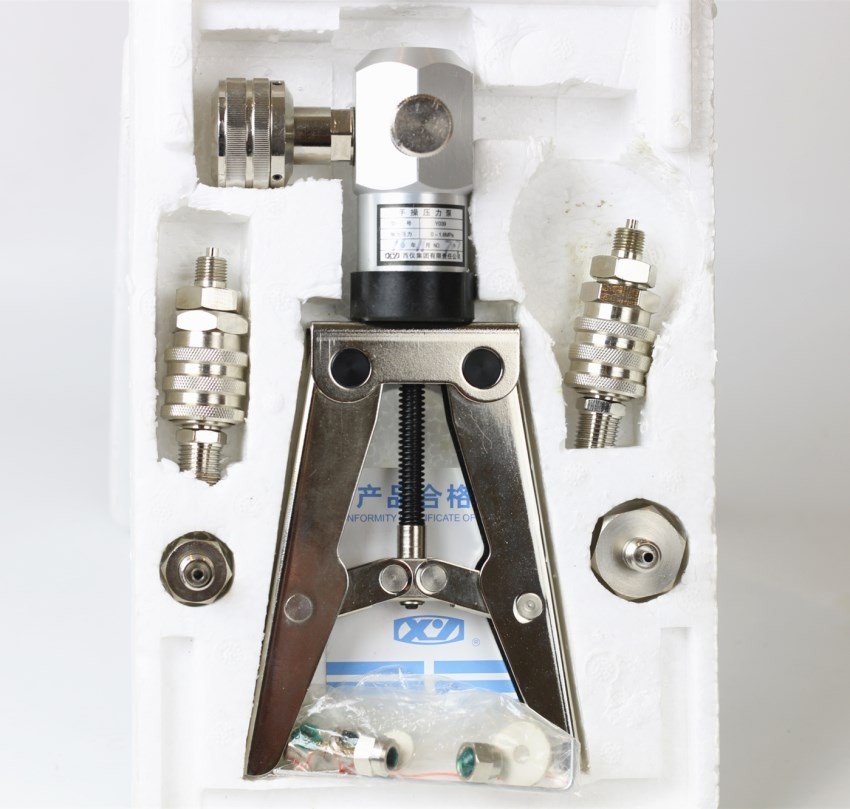 0.02%FS Air Pressure Gauge Calibrator Stainless Steel