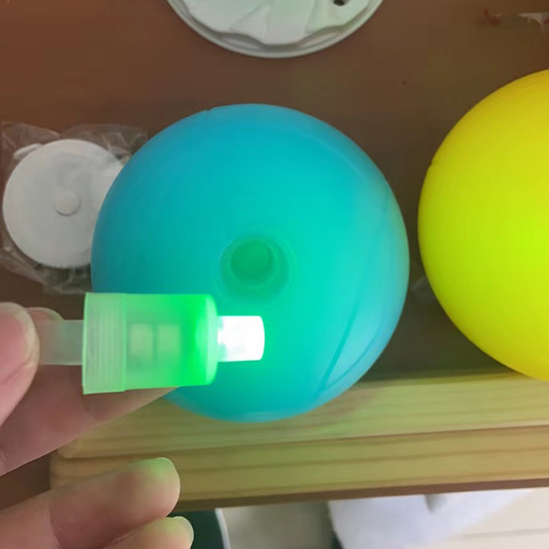 2022 new PP luminous night and day use bocce ball set for camping