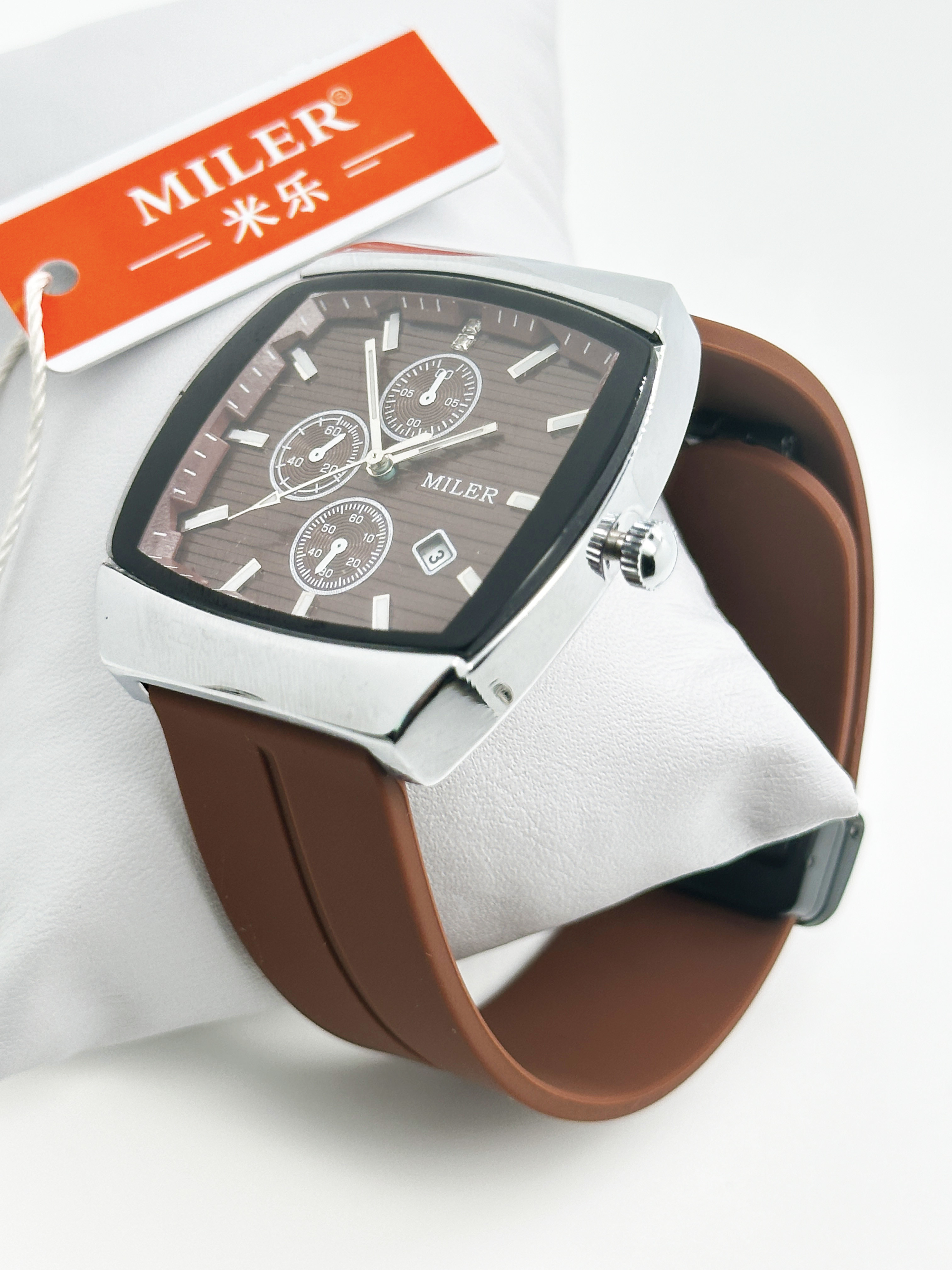 Customized Silicone Band Wrist Watches Minimalist Sport Quartz Watches