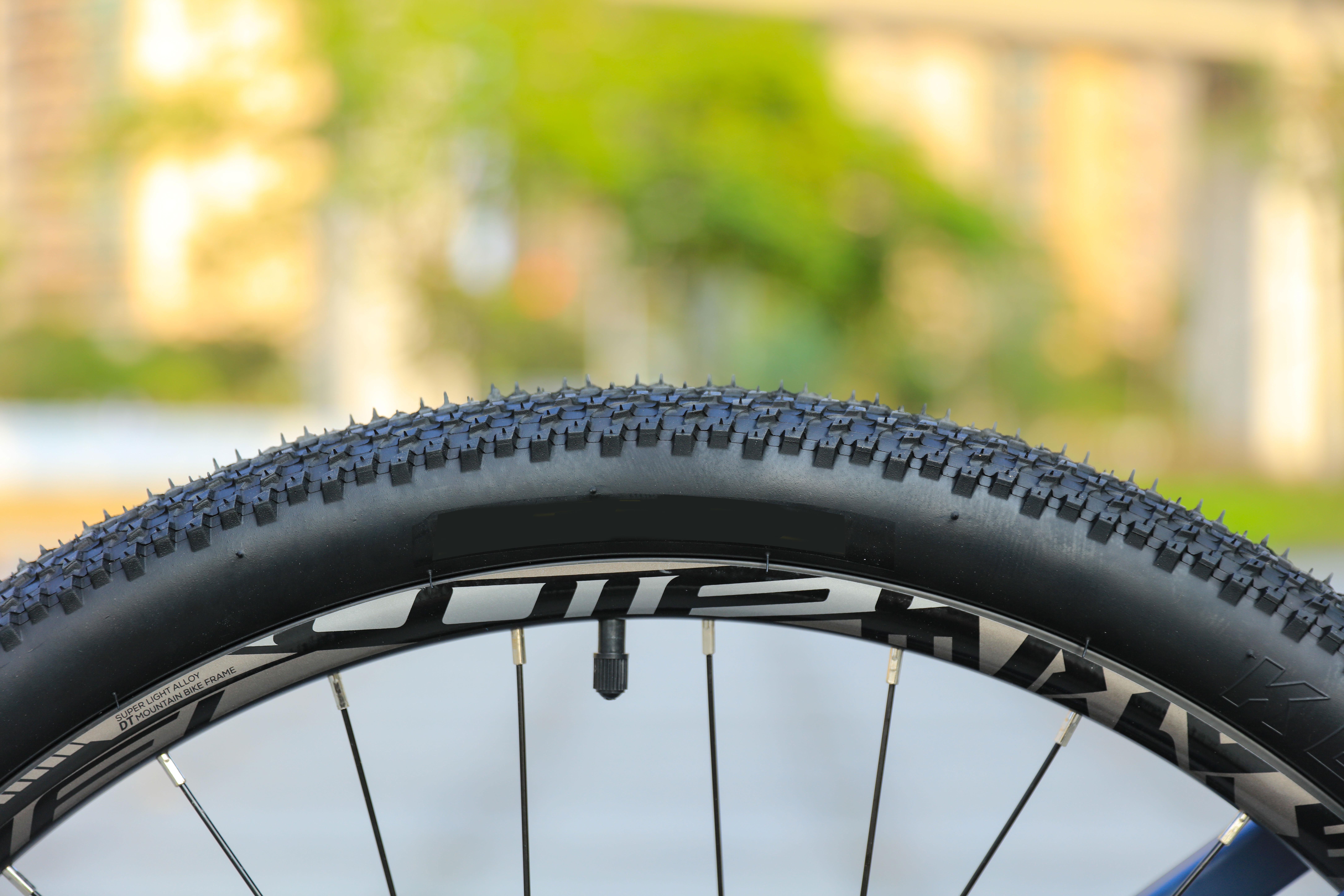 Sale 27.5" Aluminium Alloy Mountain Bike for Adult Front and Rear Wheel Disc Brake