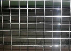 304 Alloy Stainless Steel Welded Wire Mesh , 8 Gauge Welded Wire Mesh