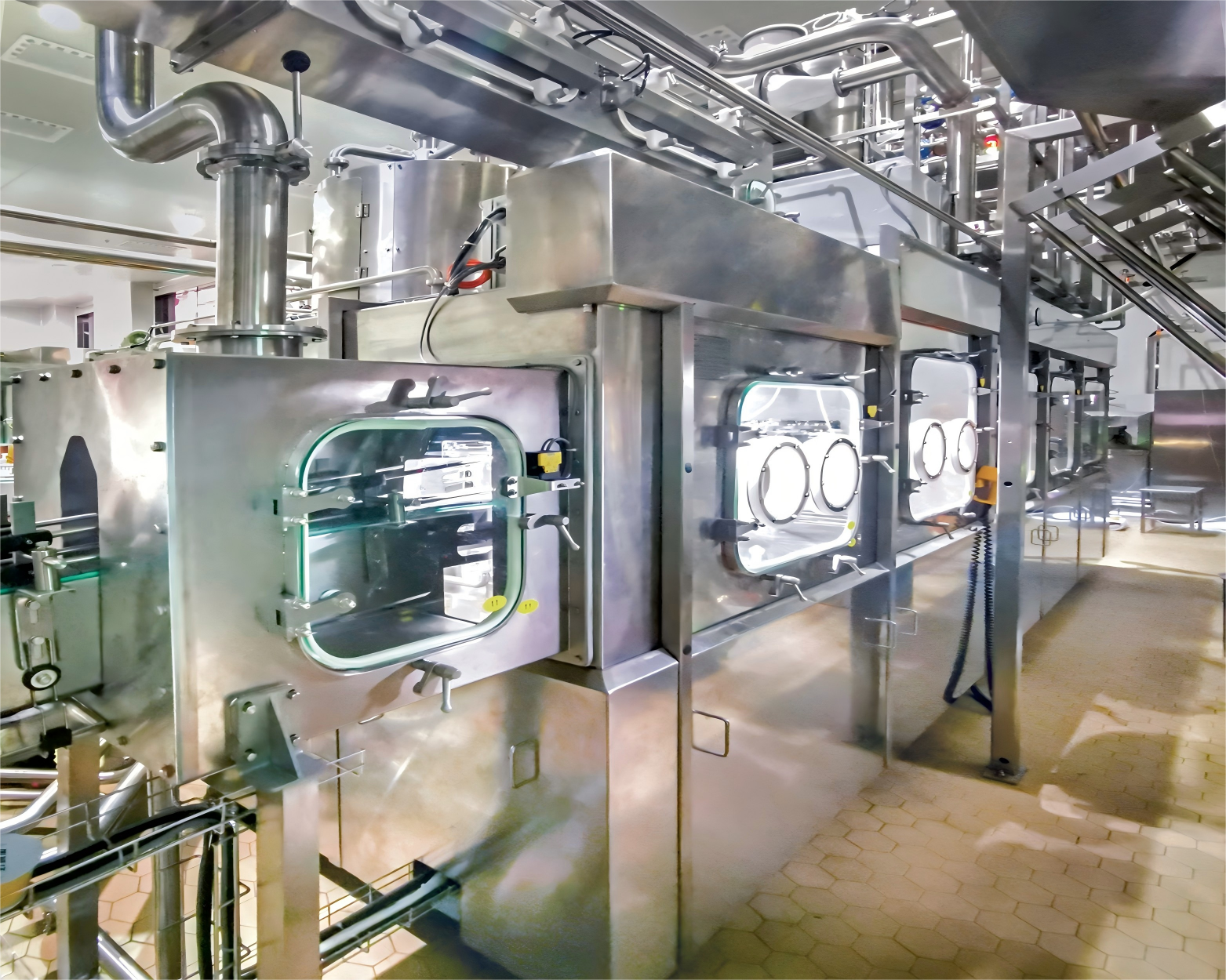  PLC Control Mineral Water Bottle Assembly Line Packing Machine OEM Manufactures