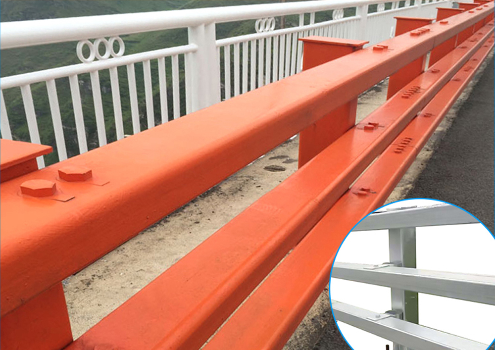 AASHTO M-180 Hot Dip Galvanized Guardrail Crash Barrier for Road Safety