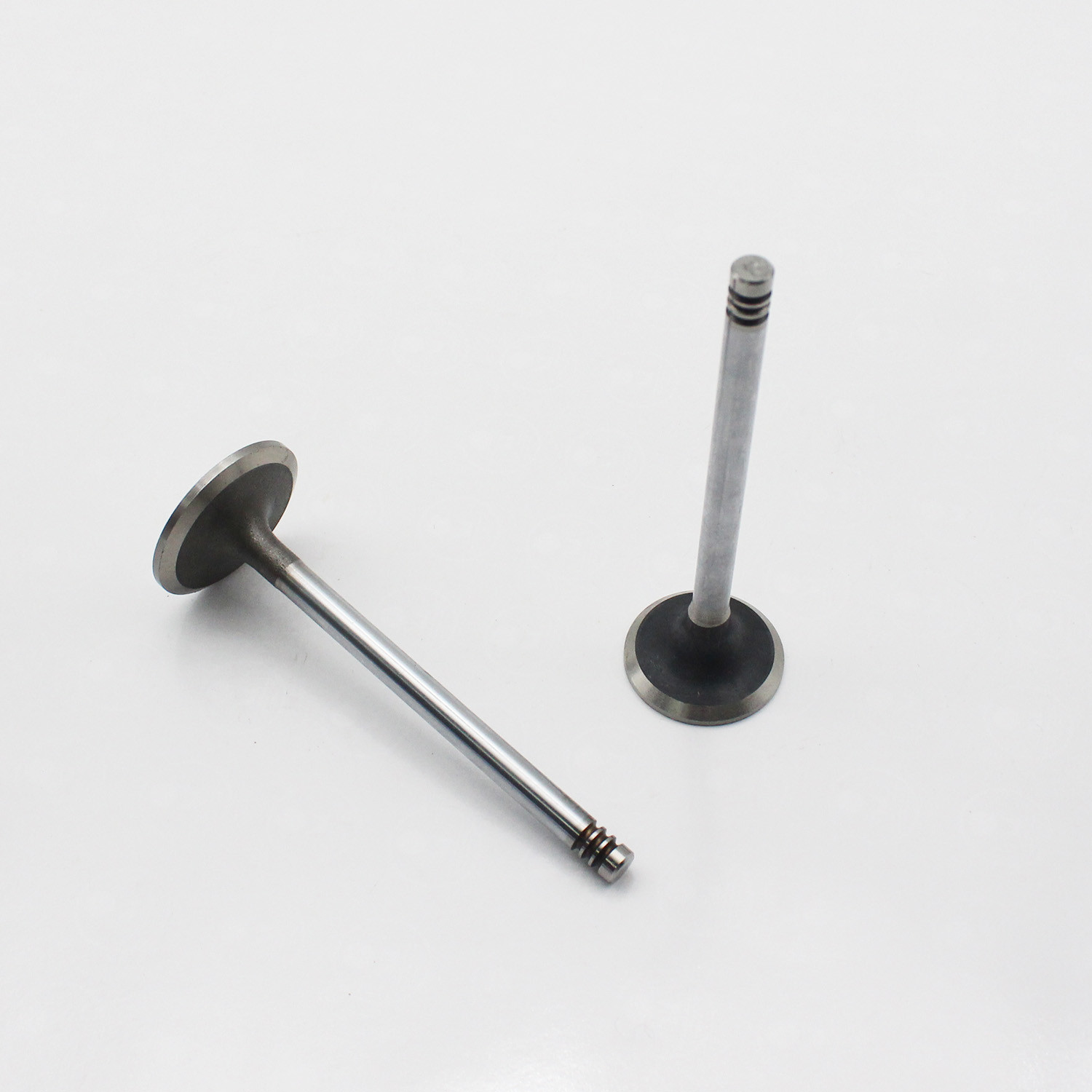 20798699 20798533 Diesel Engine Valve D6D D6E Intake Exhaust Valve For Volvo EC160B EC200B EC210B