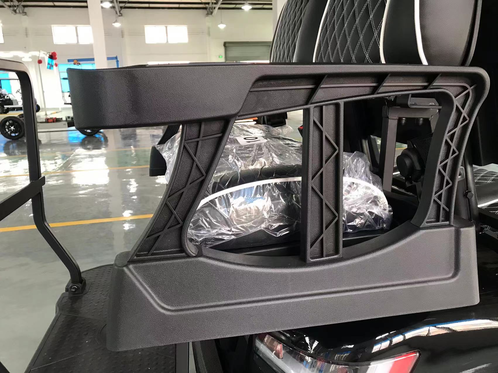 4 Wheel Electric Golf Cart for Golfing Sightseeing Car with Minimum Grand Clearance of 150-200mm and OEM ODM Support
