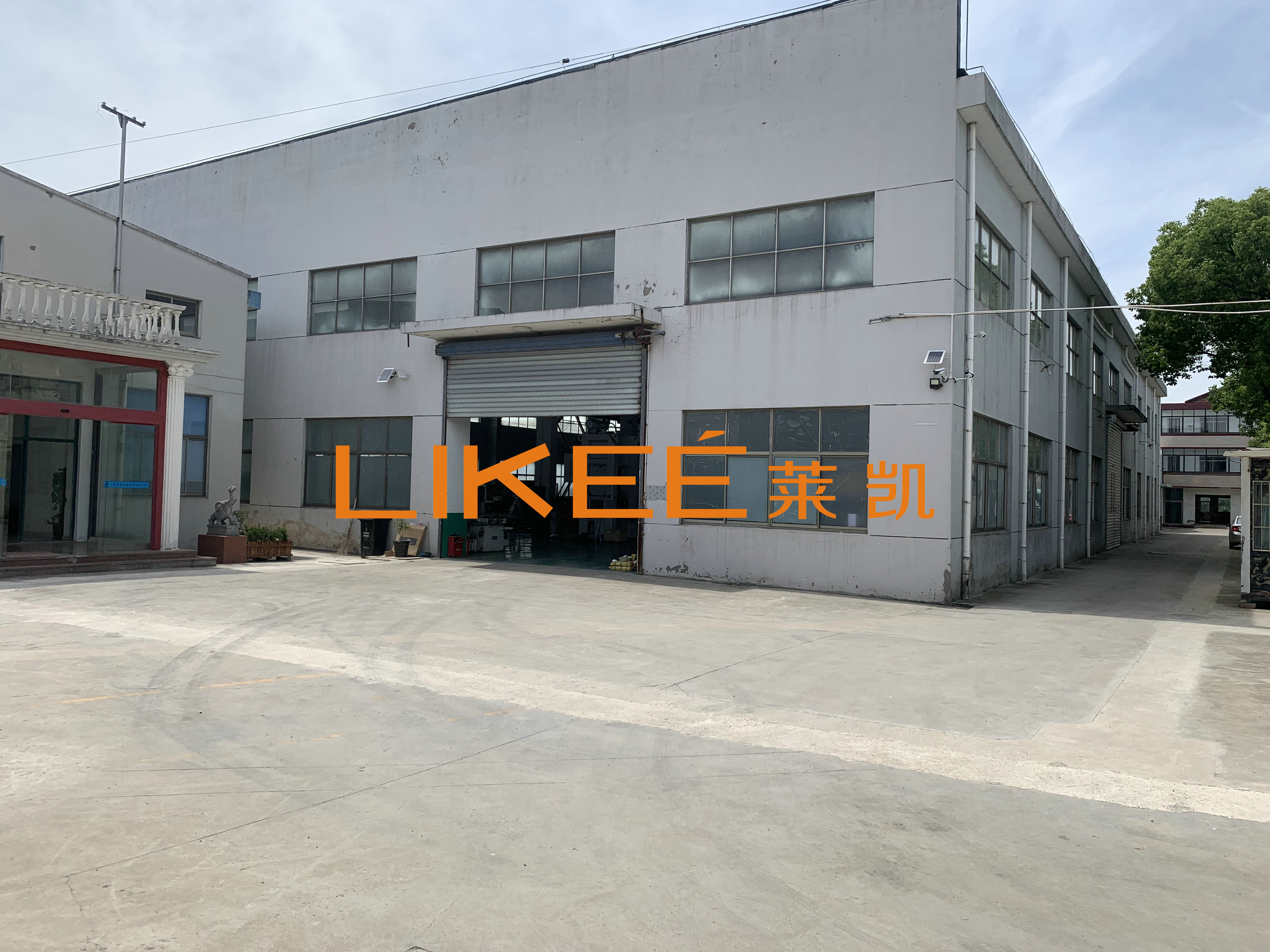 Punching Type 60HRC Aluminum Foil Container Mould For Temper H24 Foil