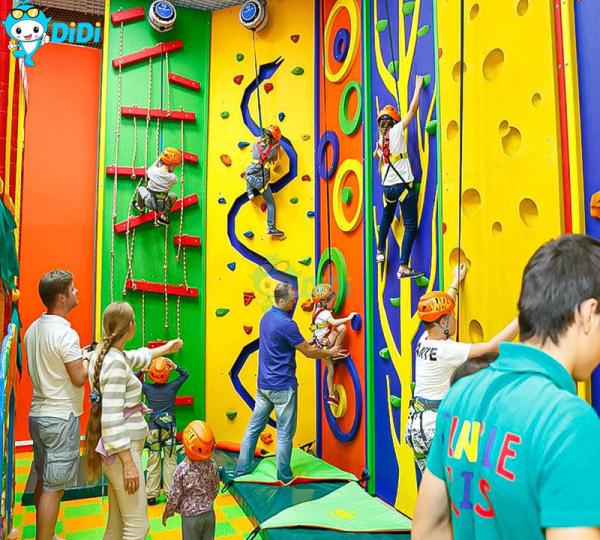 Theme Indoor Playground Equipment 400 Sqm For Kids Play Game Toddler Softplay