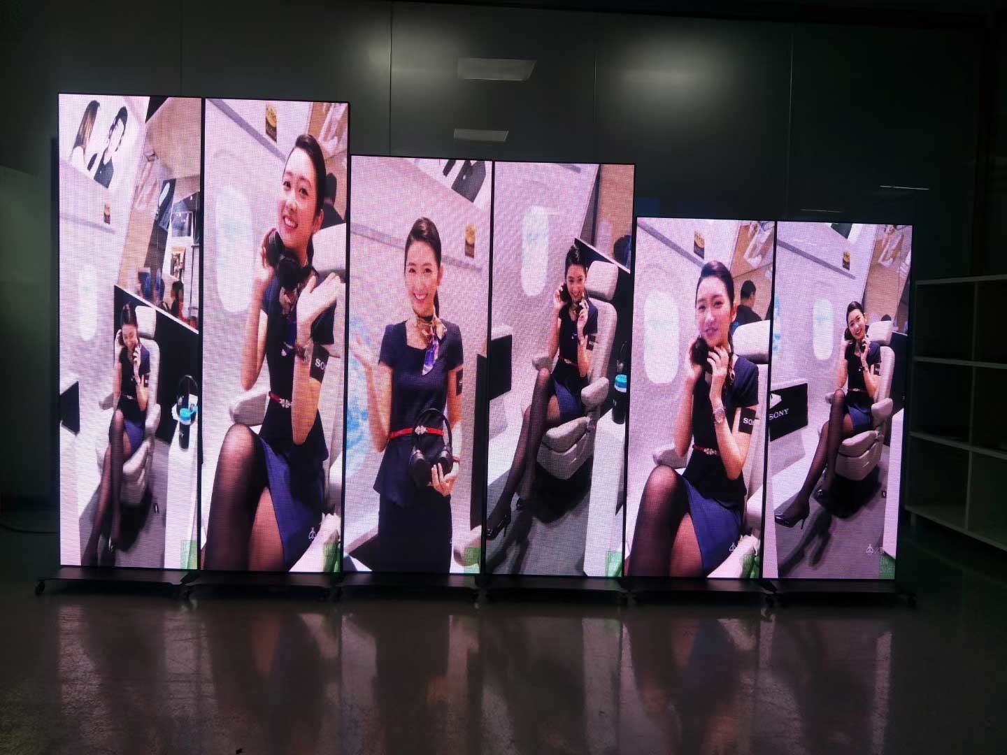 0.5KG 20W Small Pitch LED Screen 170° Viewing Angle LED Screen P2 1R1G1B