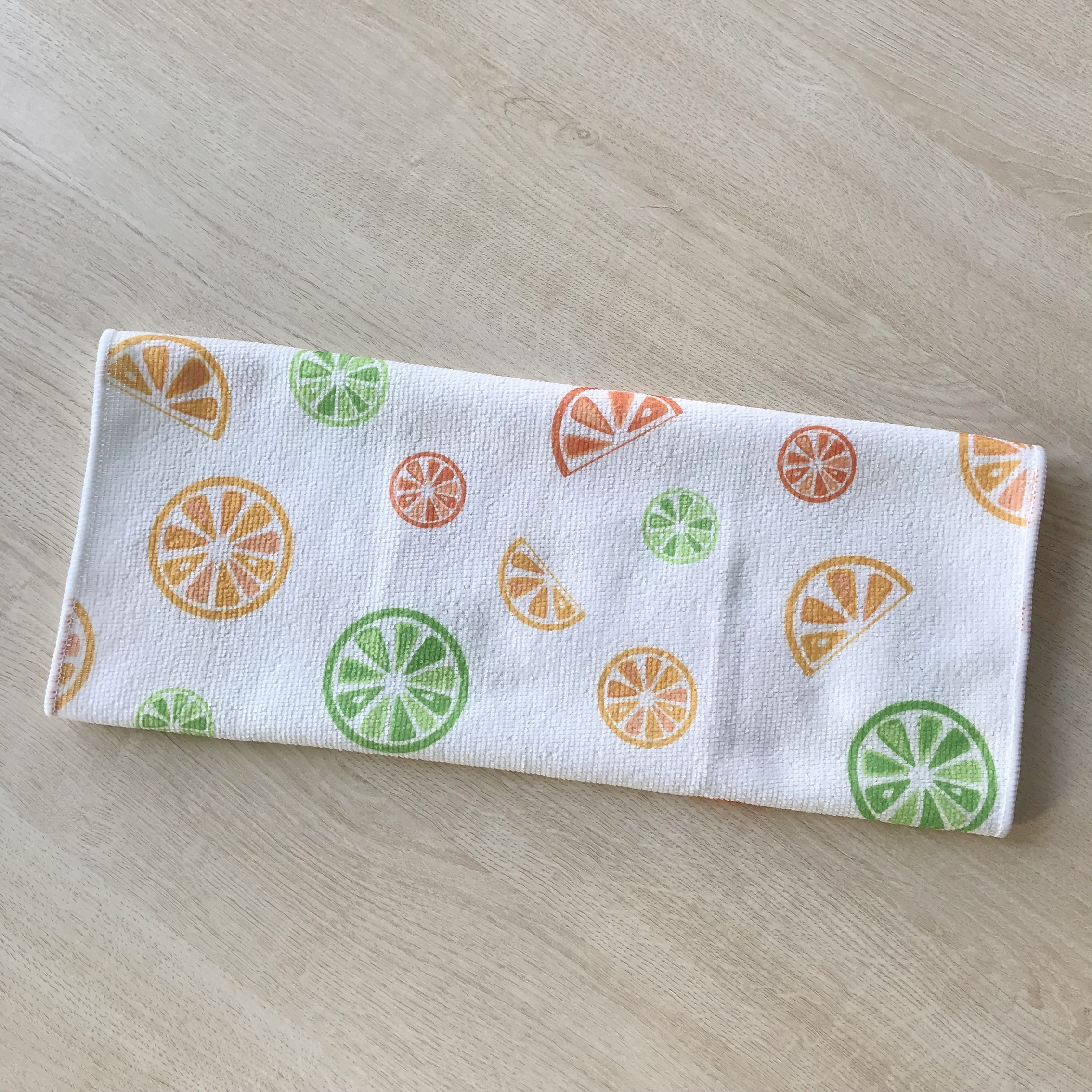 Cute printed microfiber absorbing water kitchen useage dry wipes