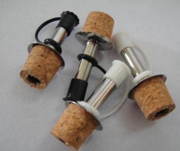 2017 Wholesale Wine Pourer Stainless Steel Oil Pourers, Good Quality and