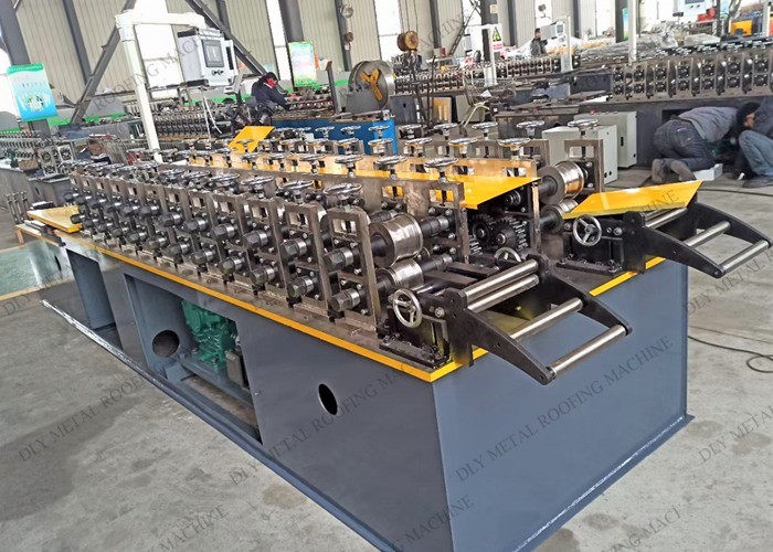 5m Light Keel Roll Forming Machine Cr12 Metal Stud Roll Forming Machine