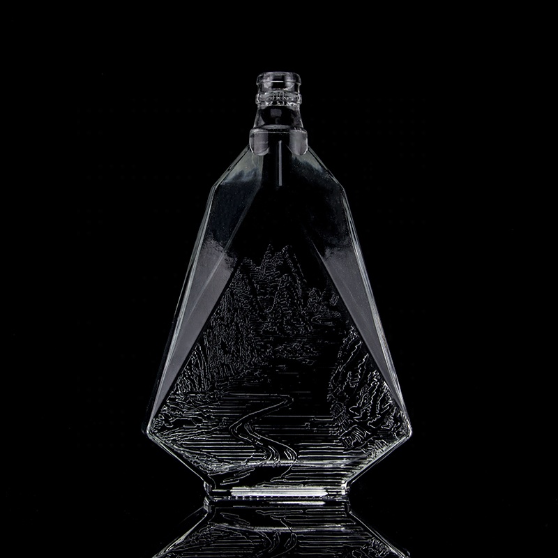 Thick Bottom Clear Flint Glass Bottle for Gin Whisky Rum Tequila and Brandy 2022 Design