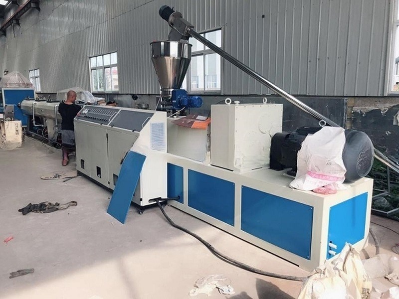 Popular Factory Product PVC Pipe Making Machine