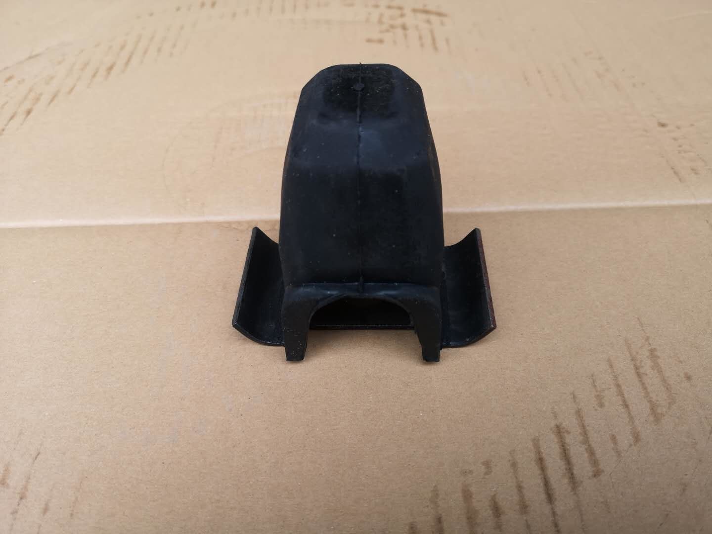 NHR NKR Spring Rubber 8941502652 Suspension Spring Leaf Cushion Rubber Height 105mm Common Use Parts
