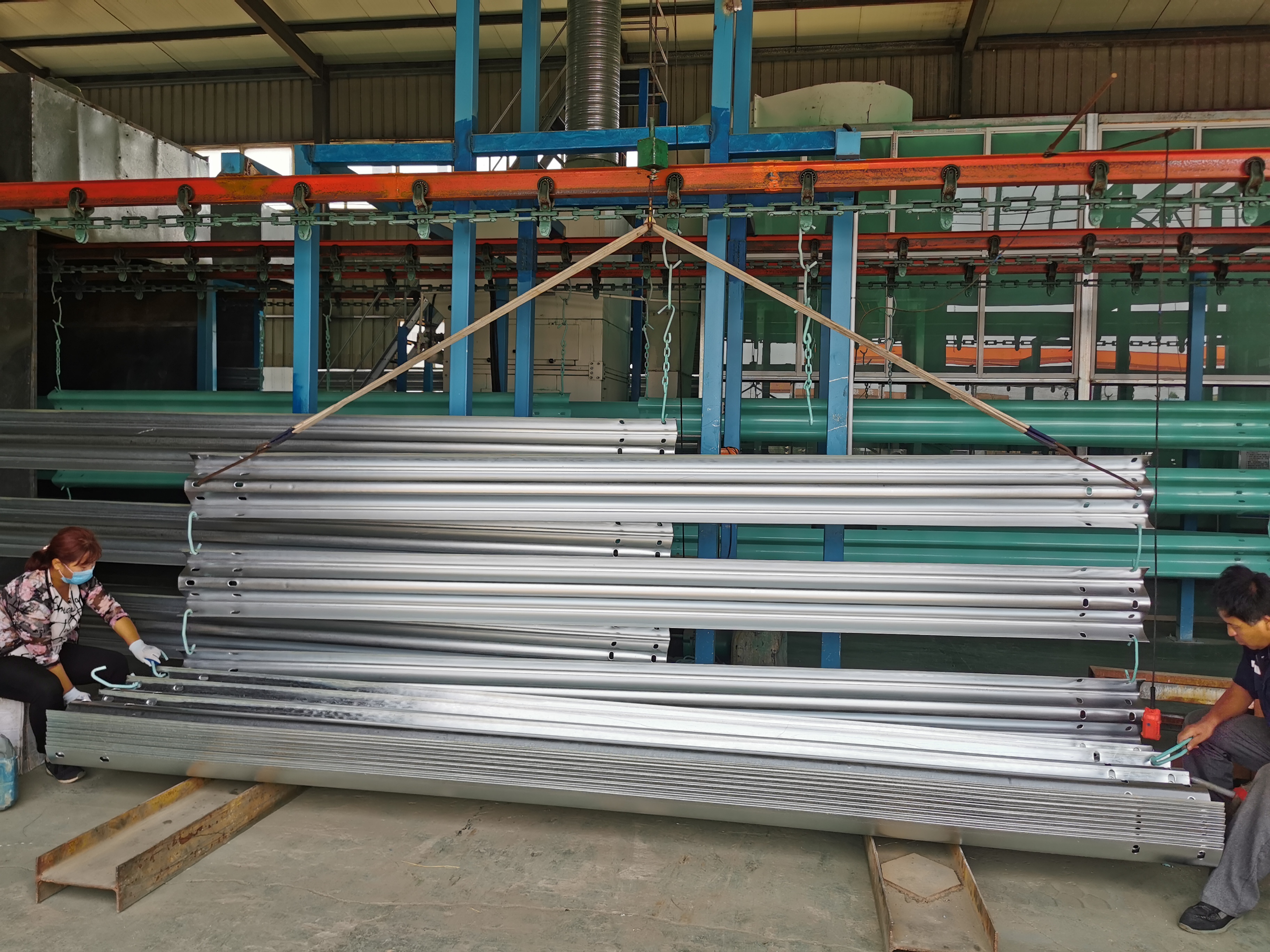 Hot Dip Zinc Coated Galvanized Steel Guardrail Spacer With ISO9001 2008 Certification