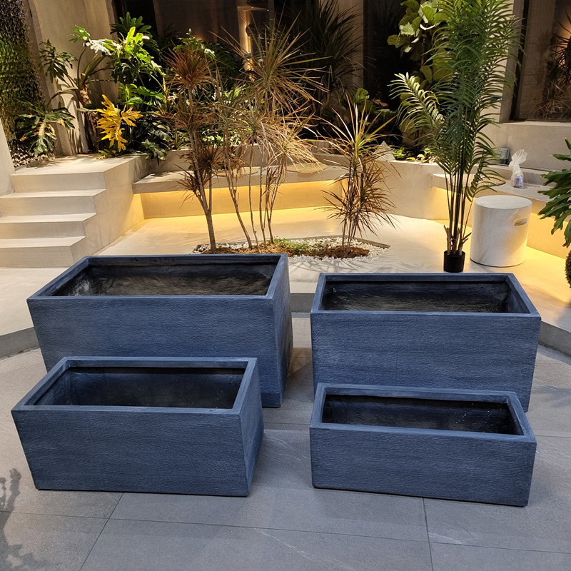 Modern Style Fiber Clay Planters Powder Coated Finishing