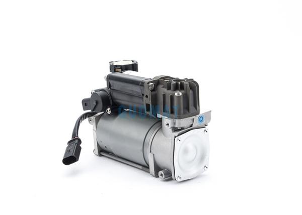 Jaguar XJ X350 Air Suspension Compressor / Dryer C2C27702 C2C22825 C2C2450