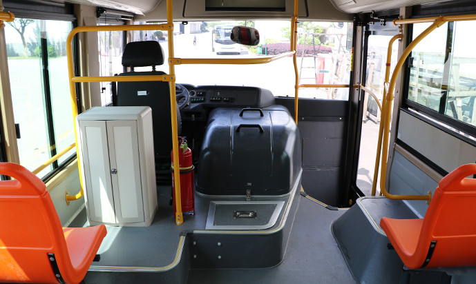 CKZ6801NA5 CNG Bus With 57 Passengers
