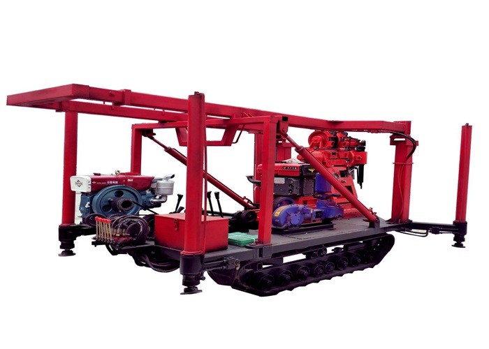 Yellow Portable 200mm Hydraulic Well Drilling Rig For Water Well Drilling