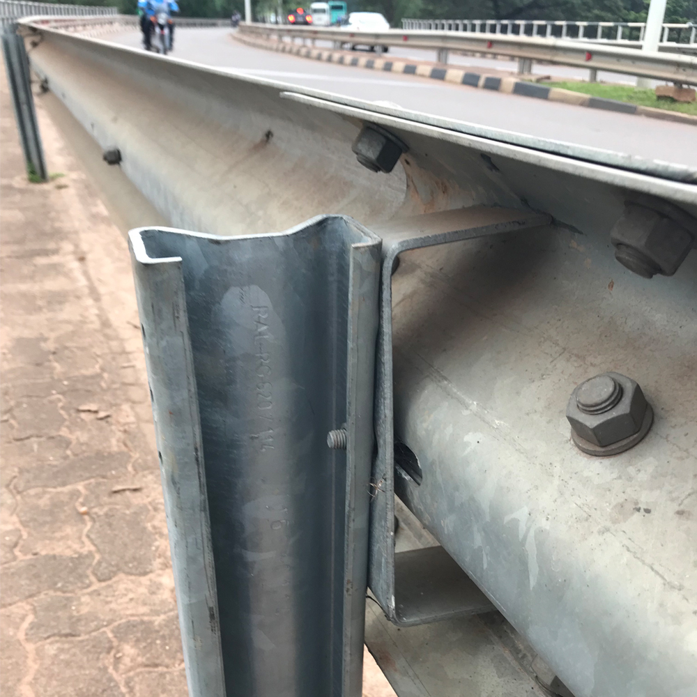 Galvanized Powder Coated W Beam Guardrail Sigma Post for Road Traffic Safety