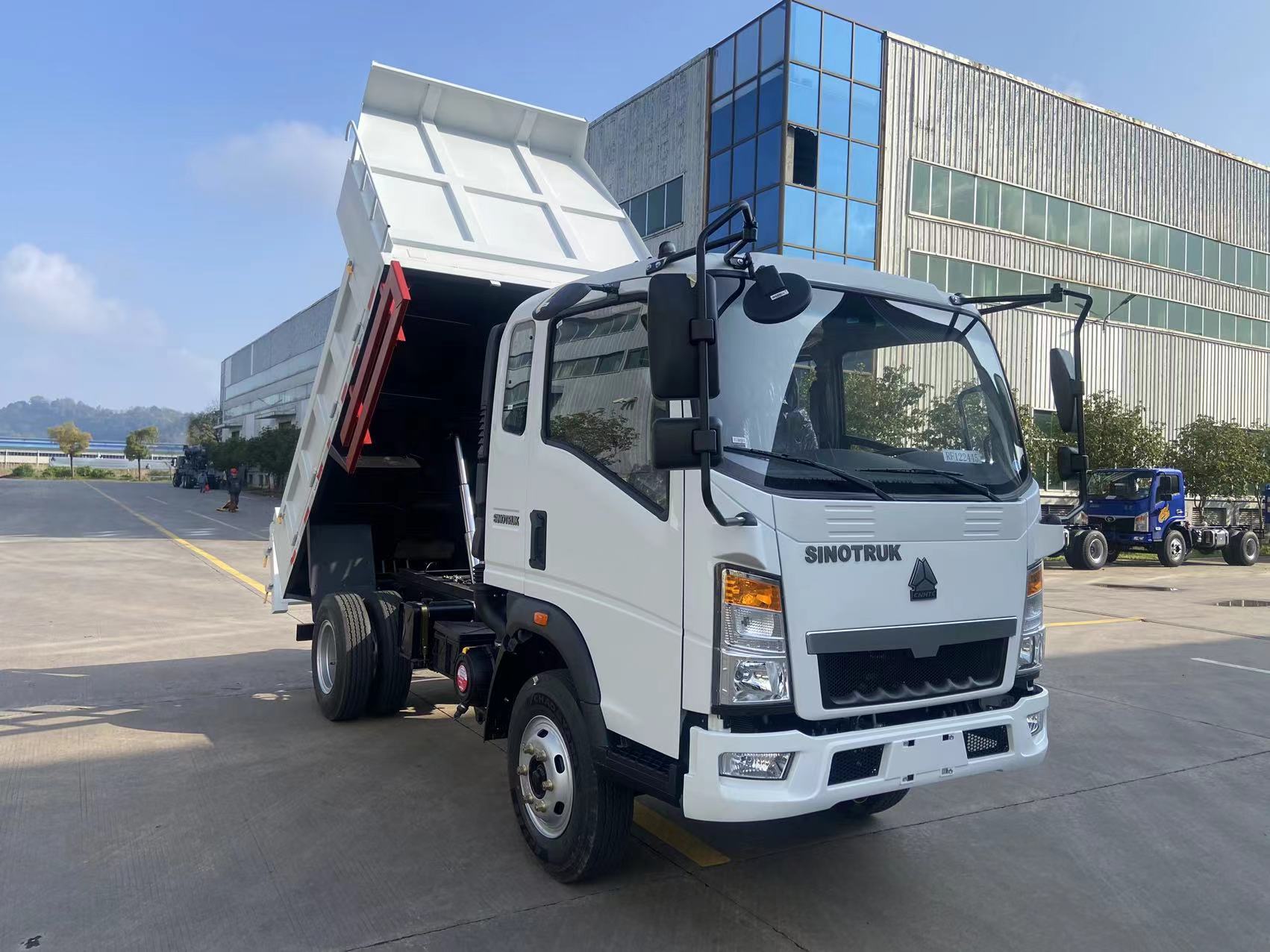 Sinotruck HOWO 5Tons Dump Truck 4X2 light truck small tipper truck left hand drive with factory price