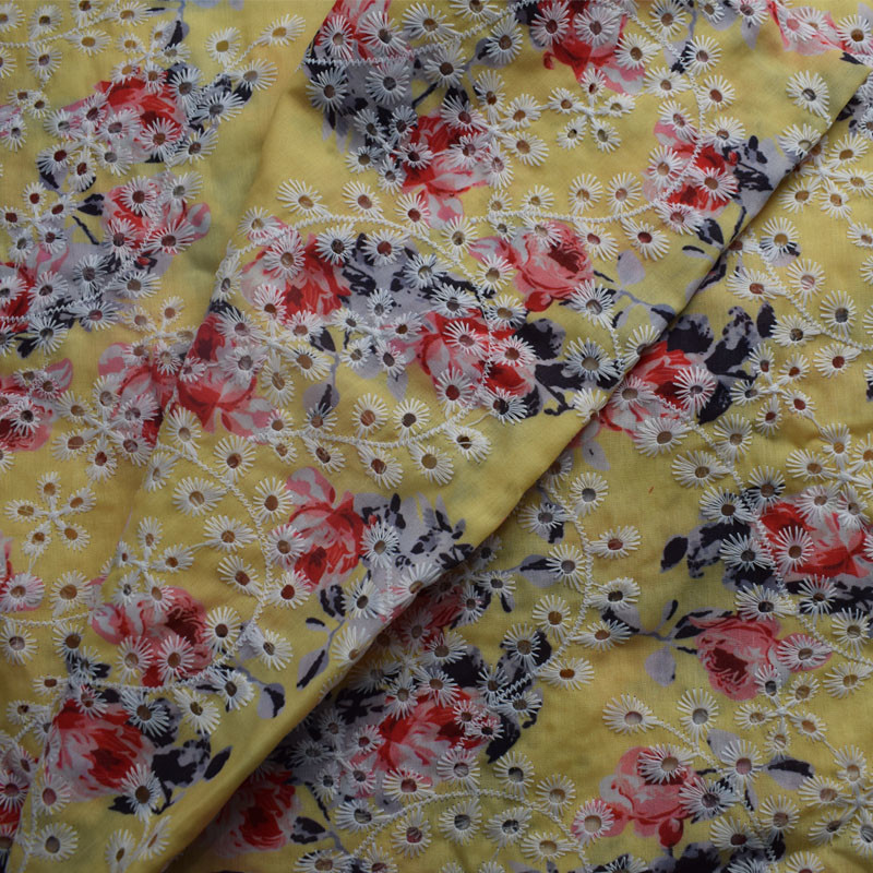 Soft Heavyweight Cotton Fabric Embroidered Garment Weft Tear Resistant