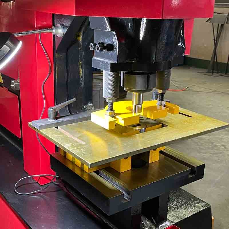 11KW 400mm Hydraulic Cutting Machine - Professional, Powerful & Precise for Industrial Use