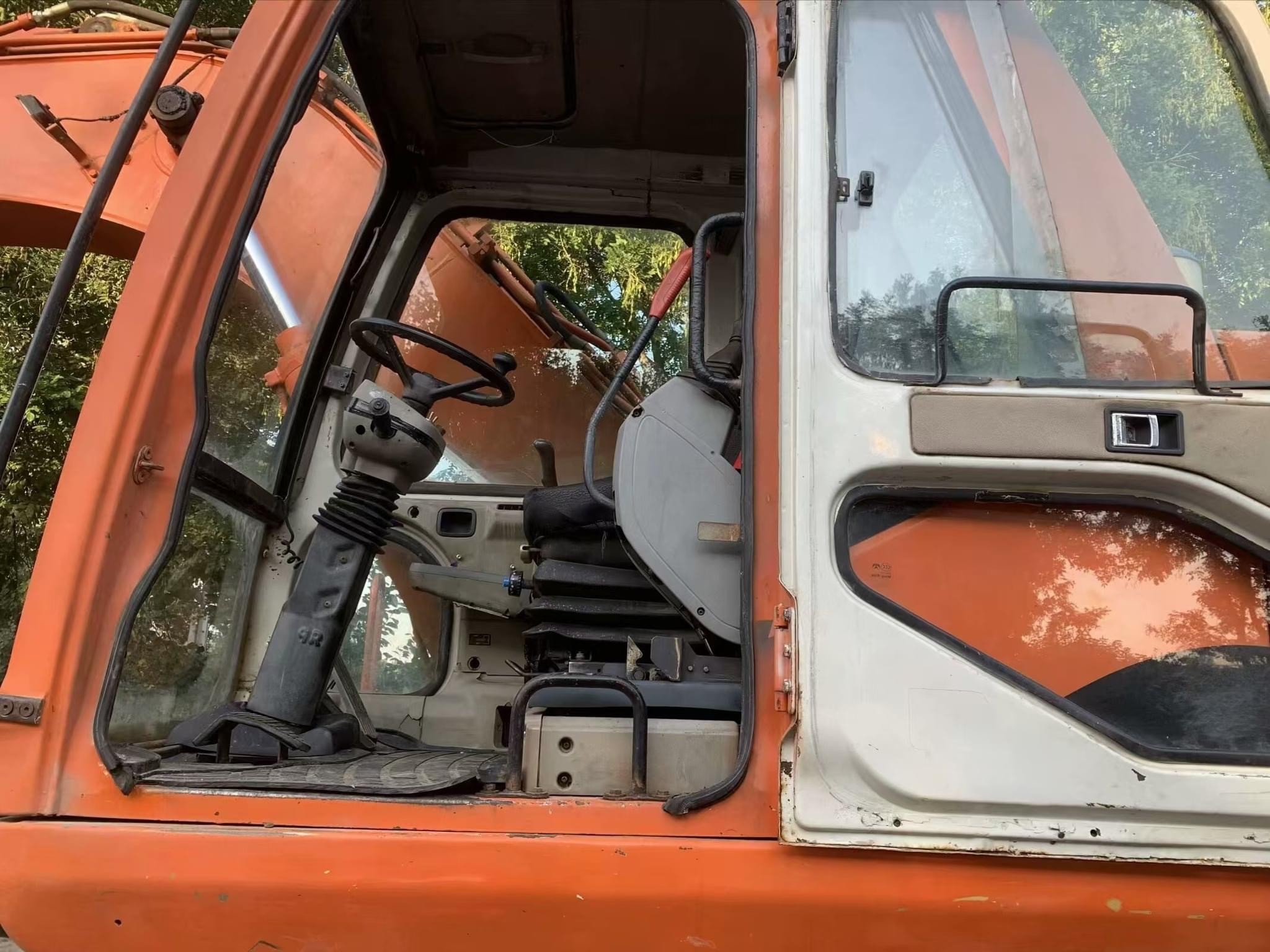 Used Excavator Wheel Excavator Used Doosan Dh150-7 Dx150-7 Excavator