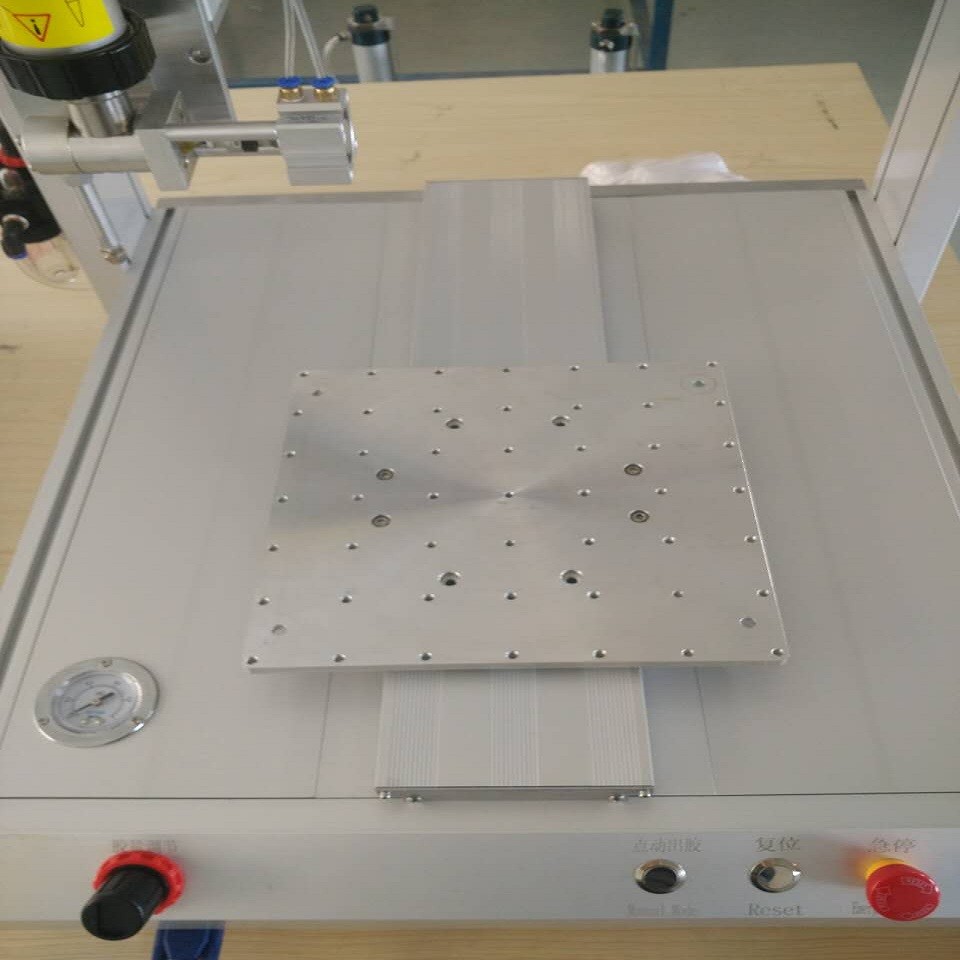 50Hz - 60Hz Automatic Dispensing Equipment 150W Glue Dispenser Machine