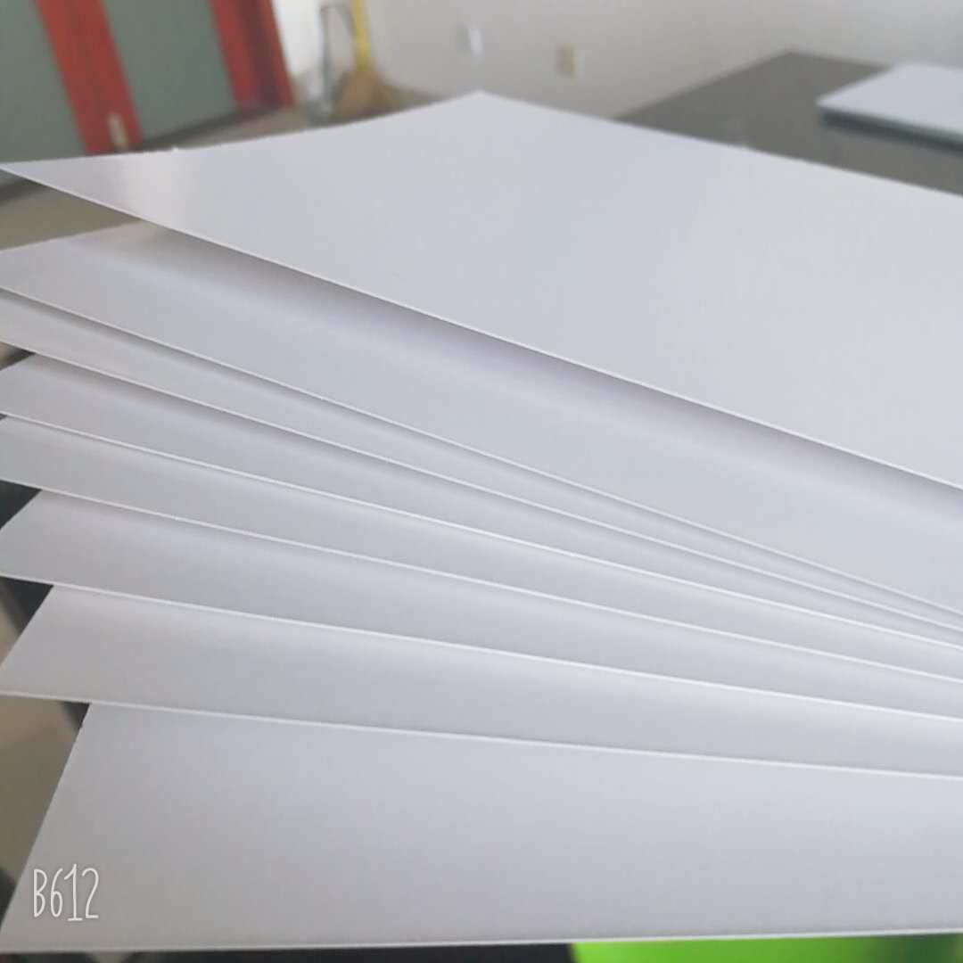 Pulping Type Chemical-Mechanical Pulp Double Side Coated C2S Art Board for Printing