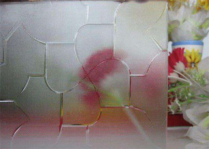 Colored / Clear Patterned Glass , 3mm - 6mm Thickness Rain Pattern Glass