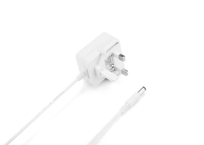 Medical Grade AC Adapter with 50 000 Hour MTBF Short Circuit Protection UL/CE/FCC/ROHS