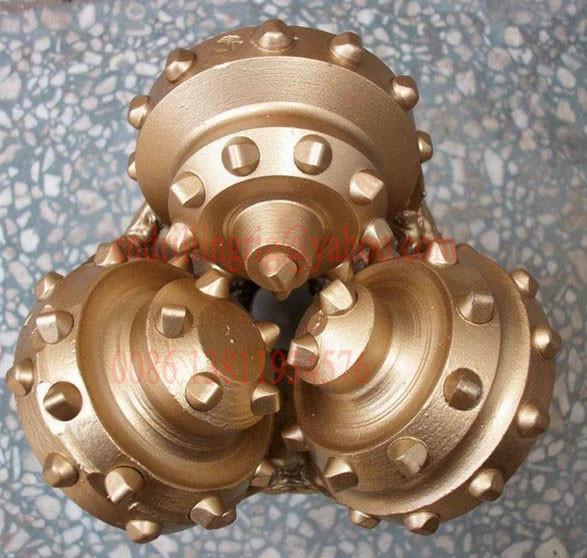 Anti Abrasive Steel Tooth Tricone Bit , Elastomer Sealed TCI Hard Rock Drill