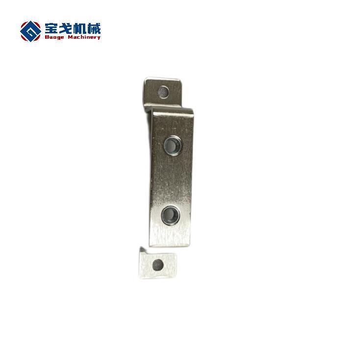 1/4&quot; Male Spade Terminal Triple Busbar with Two Ports