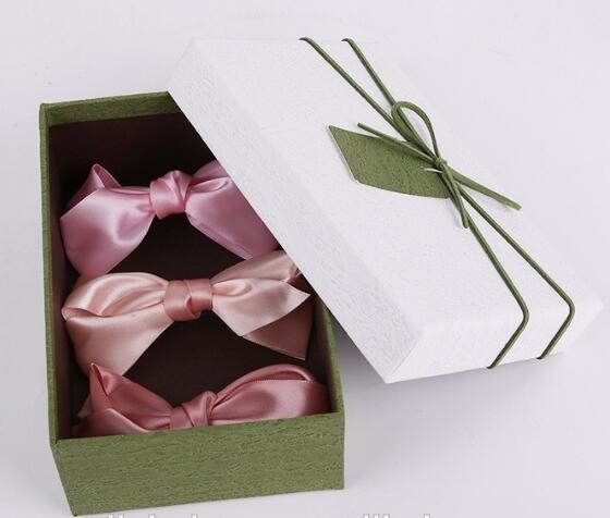High quality luxury custom handmade paper box with logoand and lid template/ T shirt packaginb box,packaging scarf cardb
